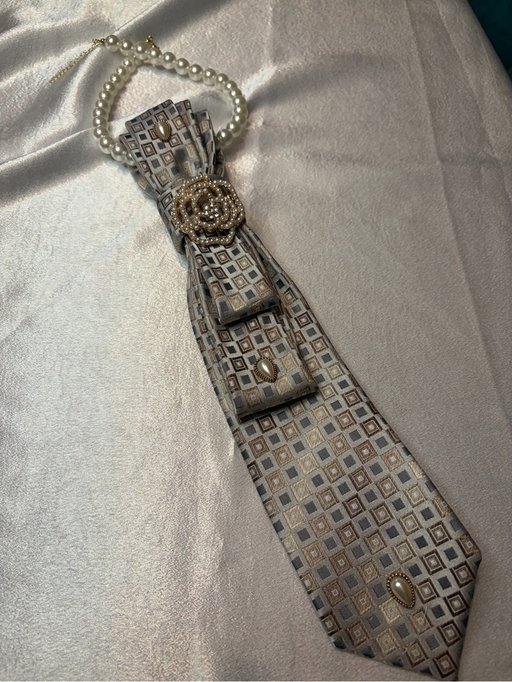Geoffrey Beene Beige and Gold Geometric Silk Tie Necklace with Pearl Brooch